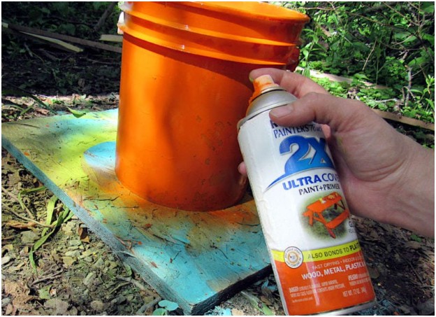 How Much Does a 5 Gallon Bucket of Paint Typically Weigh?