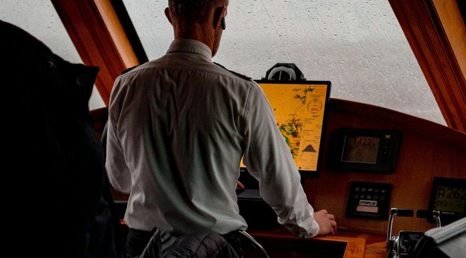 What to Do When You See a Regulatory Buoy